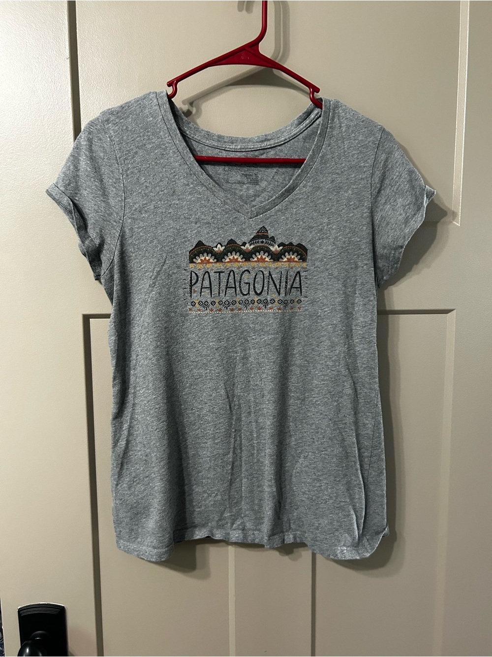 Patagonia Women's Gray Short Sleeve V‑Neck Tee with Multicolor Mountain Logo